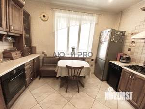 4-к квартира, вторичка, 91м2, 2/5 этаж