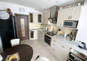 2-к квартира, вторичка, 63м2, 6/9 этаж