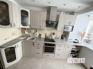 2-к квартира, вторичка, 63м2, 6/9 этаж