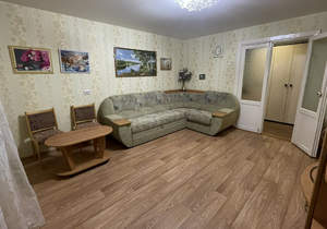 4-к квартира, вторичка, 76м2, 2/9 этаж