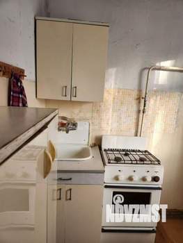 2-к квартира, вторичка, 42м2, 1/5 этаж