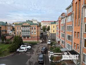 4-к квартира, вторичка, 140м2, 4/5 этаж