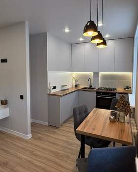 2-к квартира, вторичка, 57м2, 9/9 этаж