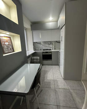 2-к квартира, вторичка, 44м2, 3/5 этаж