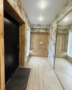 2-к квартира, вторичка, 70м2, 1/1 этаж