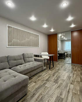 2-к квартира, вторичка, 50м2, 4/10 этаж