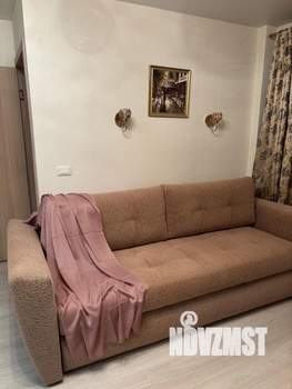 2-к квартира, вторичка, 42м2, 3/5 этаж