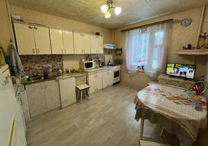 3-к квартира, вторичка, 70м2, 2/5 этаж
