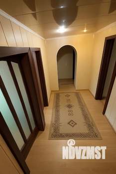 4-к квартира, вторичка, 75м2, 1/5 этаж