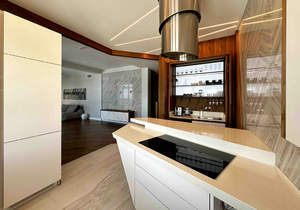 4-к квартира, вторичка, 244м2, 14/16 этаж