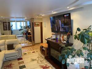 3-к квартира, вторичка, 77м2, 2/9 этаж