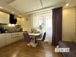 3-к квартира, вторичка, 57м2, 8/13 этаж