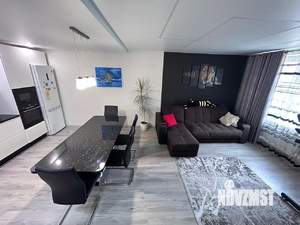 3-к квартира, вторичка, 106м2, 2/4 этаж