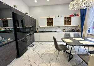 4-к квартира, вторичка, 143м2, 17/18 этаж