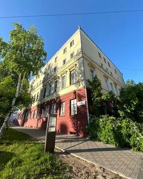 4-к квартира, вторичка, 128м2, 2/4 этаж