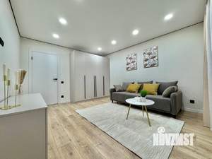 3-к квартира, вторичка, 61м2, 5/5 этаж