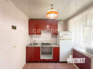 3-к квартира, вторичка, 64м2, 1/5 этаж