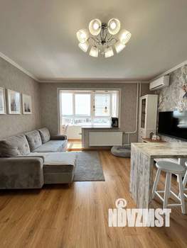 3-к квартира, вторичка, 70м2, 8/12 этаж