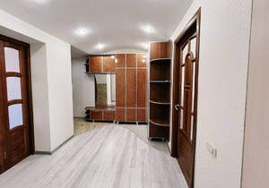 2-к квартира, вторичка, 75м2, 5/5 этаж