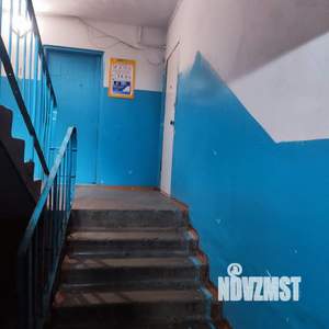 3-к квартира, вторичка, 63м2, 1/9 этаж