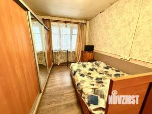 3-к квартира, вторичка, 55м2, 1/3 этаж