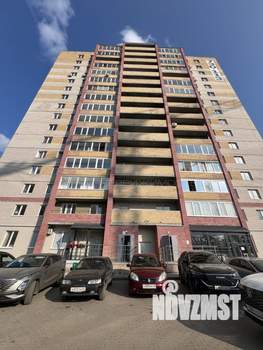 2-к квартира, вторичка, 63м2, 8/16 этаж