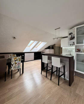 3-к квартира, вторичка, 88м2, 4/4 этаж