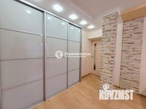 4-к квартира, вторичка, 89м2, 2/5 этаж