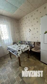 2-к квартира, вторичка, 53м2, 1/5 этаж