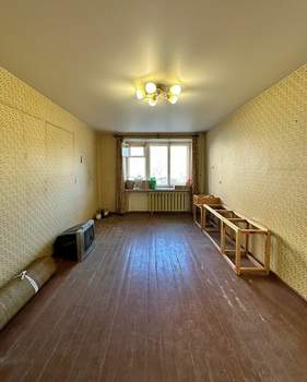 3-к квартира, вторичка, 57м2, 3/9 этаж