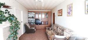 4-к квартира, вторичка, 61м2, 5/5 этаж