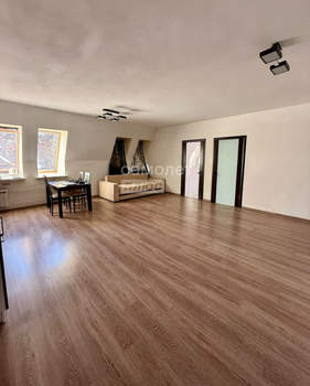 3-к квартира, вторичка, 103м2, 4/4 этаж