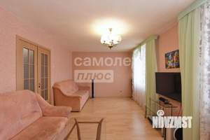 4-к квартира, вторичка, 122м2, 6/7 этаж