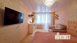 2-к квартира, вторичка, 56м2, 1/9 этаж