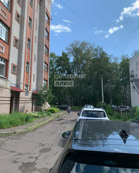 4-к квартира, вторичка, 130м2, 6/6 этаж