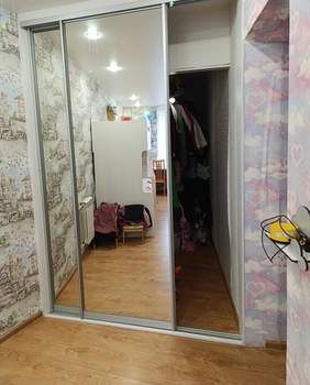 4-к квартира, вторичка, 87м2, 1/10 этаж