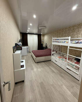 3-к квартира, вторичка, 64м2, 1/10 этаж