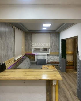 5-к квартира, вторичка, 77м2, 1/5 этаж