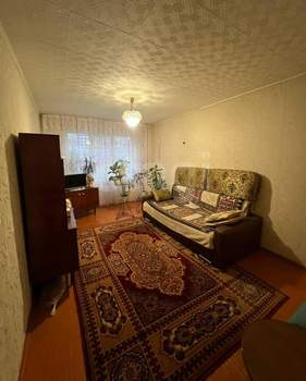 2-к квартира, вторичка, 53м2, 1/5 этаж