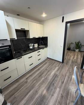 2-к квартира, вторичка, 54м2, 1/5 этаж