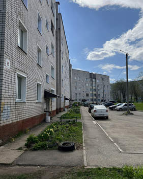 3-к квартира, вторичка, 58м2, 2/5 этаж