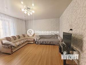 3-к квартира, вторичка, 65м2, 3/3 этаж