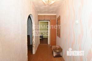 2-к квартира, вторичка, 47м2, 1/10 этаж