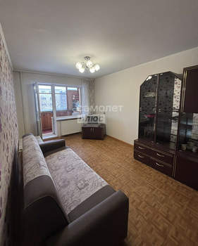 2-к квартира, вторичка, 50м2, 4/10 этаж