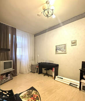 3-к квартира, вторичка, 81м2, 2/5 этаж