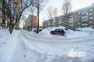 2-к квартира, вторичка, 47м2, 3/5 этаж