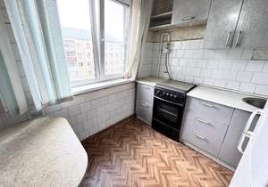 2-к квартира, вторичка, 44м2, 5/5 этаж