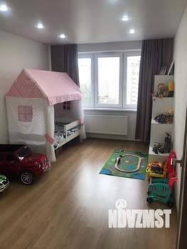 3-к квартира, вторичка, 58м2, 9/17 этаж