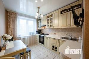 3-к квартира, вторичка, 61м2, 7/9 этаж