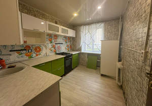 4-к квартира, вторичка, 73м2, 1/9 этаж